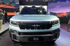 方程豹豹8登台亮相，外观方正运动，很硬派！图片