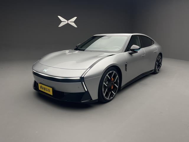 全新小鹏P7首发并开启预订