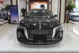 售价32.98万元起，2025款红旗H9上市，标配8AT，竞争奔驰E级图片