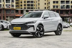 养一台比亚迪的唐DMi一年需要多少钱？家用值得入手吗？图片