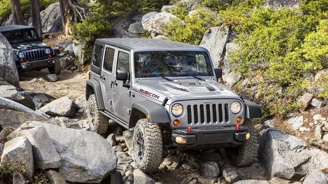 二手牧马人：十五年老车卖9万多，不怕修车的可以考虑？