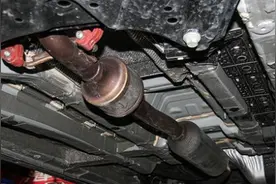 长安CS55 底盘解析，前麦弗逊+后多连杆图片