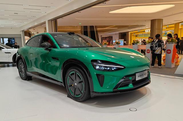 新晋打卡点！小米汽车重庆最大商超体验店长这样！