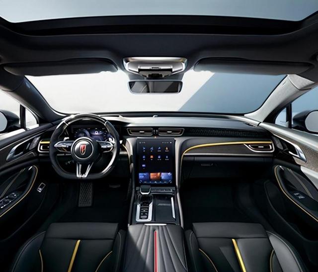 上海车展必看4款轿车！个个颜值高性能强 有一款续航超700km