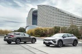 新408拆解、凡尔赛硬碰硬，结果……图片