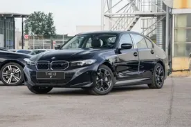 体验宝马i3：续航592KM+340马力！配空气悬挂！家用值吗？图片