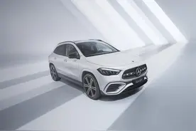 29.99万起售，新款奔驰GLA正式上市，尺寸调整/配置优化图片