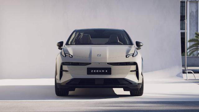 堪称A级SUV“性能天花板”，极氪X正式发布，定价20万能火吗？