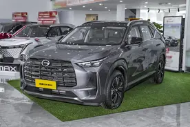 体验传祺GS4 MAX 1.5T领航版，1.5T+7DCT/油耗6.8L，油比电省图片