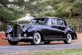 1961劳斯莱斯银云II  豪华汽车的标准图片