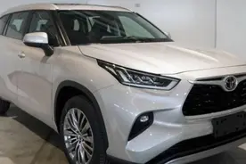 解析丰田汉兰达380T：用2.0T发动机却与混动同价，为什么？图片