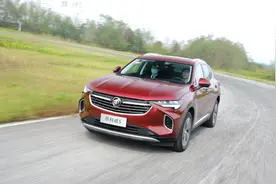 不懂车的选CRV，半懂车的选探岳，懂车的人会选谁？图片