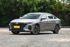 买艾瑞泽8不如买星瑞？深度对比，告诉你10万级国产油车怎么选图片