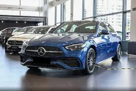 落地不到28万，提一辆奔驰C 260 L运动版，带劲不？图片