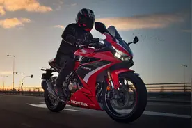 本田Honda2022款CBR500R避震制动升级，价格怎么走图片