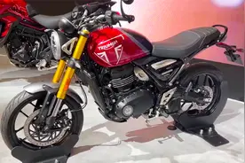 2024款凯旋Speed 400 摩托车展示视频封面