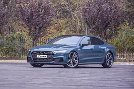 尽显旗舰风范 实拍上汽奥迪A7L图片