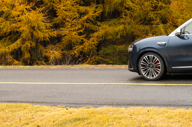 黑？粉？只在一程山水间