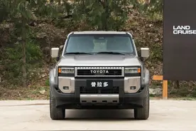 2.4T油电混动+8AT，安全配置丰富，可靠耐用，硬派SUV可以看看它图片