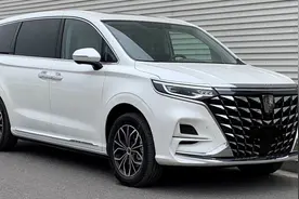 新车 | 1.5T插混MPV/纯电续航95公里，荣威iMAX8 DMH将于11月上市图片