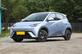 6.98万起，纯电续航305km，全系4座布局，比亚迪海鸥为何能火？图片