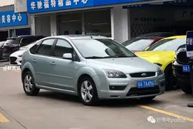 17年前的靓仔 丨 竖灯掀背——长安福特福克斯两厢/Ford Focus DA3图片