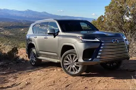 海外试驾新一代雷克萨斯LX 600：排量变小，性能更强，油耗更低图片