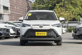 广汽丰田出招！2025款锋兰达上市！WLTC综合油耗6.5L/100km图片