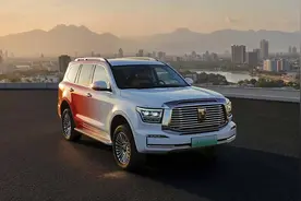 坦克500 Hi4-Z购车手册：全新混动系统，亏电油耗8.6L，推荐一定红图片