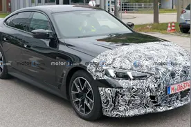 主要对灯组细节进行修改，中期款宝马i4最新测试谍照曝光图片