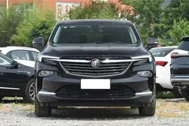别克昂科旗，7座中大型SUV，座椅放倒很平整，配2.0T+9AT变速箱图片
