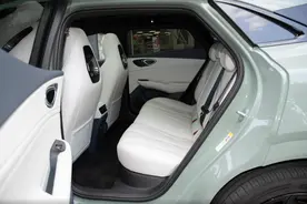 试驾海豹06GT：好看也好开，这车值得选图片