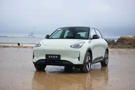 不到8万就能买！空间越级，性价比高，试驾体验吉利星愿图片