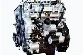 李解柴油机：车用2.4L发动机玉柴YCY24，配套锐骐皮卡东风轻卡图片