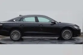 大众新旗舰轿车来了，后排带独立航空座椅，卖多少钱合适？图片