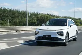 试驾｜小鹏G9四驱性能版，科技感强，操控有待提升图片