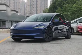 价格更低5年免息？特斯拉购车新政来了！这下买它还是国产品牌？图片