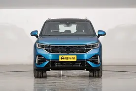 解析2023款大众探岳，Logo可发光，三种动力方案，R-Line套件帅气图片