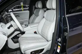 都是大厂出品，深蓝S09和蓝山，你会选择谁呢？