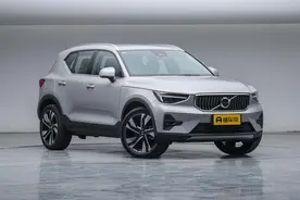 夫妻开同一辆车，建议买SUV，这车操控性好，造型中性，男女皆宜图片