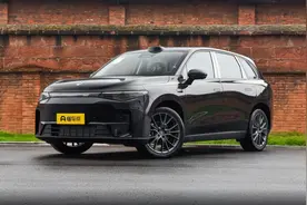 15万级的零跑C10值不值得买，来看看车主们真实用车反馈图片