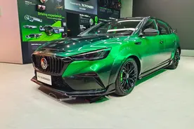 大空间大马力家用车，详细图解名爵6 PHEV图片