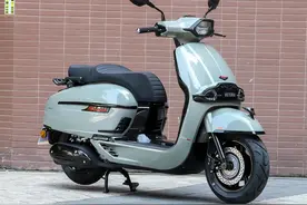 维多利亚Sixties 250Si+ 17680元图片