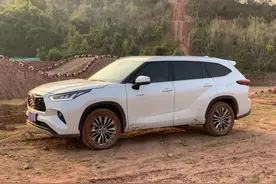 广汽丰田新汉兰达：通过性尚可，爬坡很弱鸡｜真野实测图片