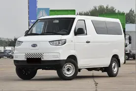 奇瑞开瑞新车实拍，侧滑门，车长4480mm，2+2+2座椅，续航268km图片