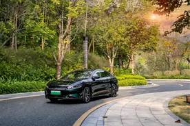 26.98万元起 比亚迪新款汉EV上市 最高续航715km图片