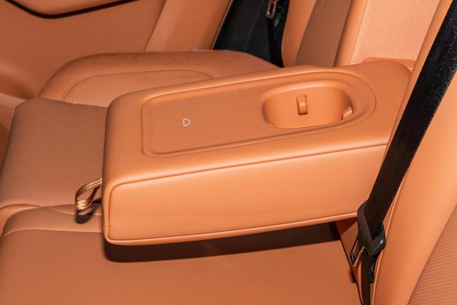 4000 元补贴 13 万级家用 SUV 零跑 C10 真实用车全解析