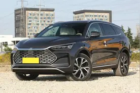 预算20万买混动SUV，比亚迪唐DM-i对比领克08 EM-P，谁更适合家用图片