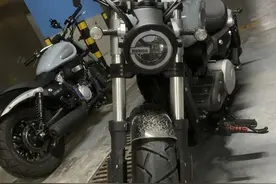 两台奔达金吉拉300 优缺点汇总一千公里图片