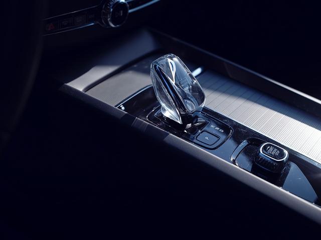 试驾沃尔沃XC60峡湾版， 别赶路去感受路！